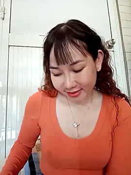 Snapshot of Ana_love2000 chatting on 21, 3, 2025 Ana love2000 online show from 21, 3, 2025
