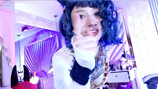 zephirahabney online show from 20, 2, 2026