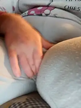 LadyMinnie online show from 19, 4, 2026