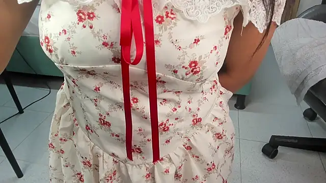 Lili 16 online show from 22, 2, 2025