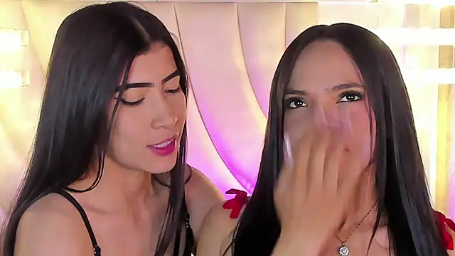 siara and zoe online show from 27, 6, 2026