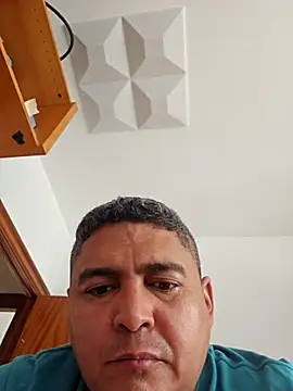 Snapshot of gordito_xx chatting on 17, 11, 2025 gordito xx online show from 17, 11, 2025