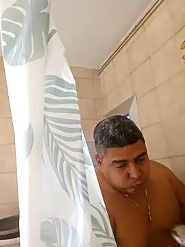 Snapshot of gordito_xx chatting on 19, 11, 2025 gordito xx online show from 19, 11, 2025