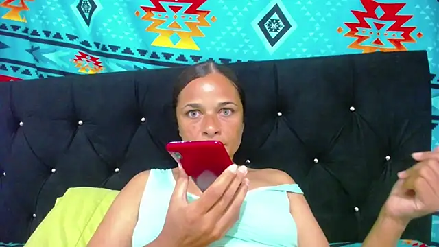 Snapshot of GiveLove1 chatting on 23, 2, 2025 GiveLove1 online show from 23, 2, 2025