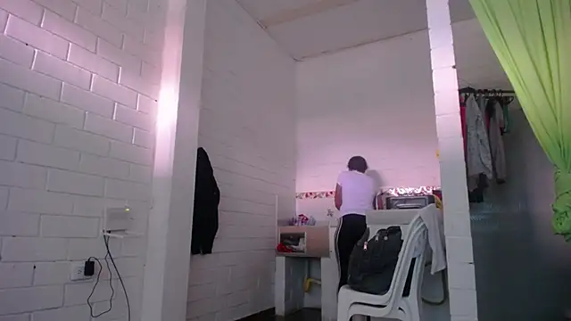 Snapshot of GiveLove1 chatting on 26, 2, 2025 GiveLove1 online show from 26, 2, 2025