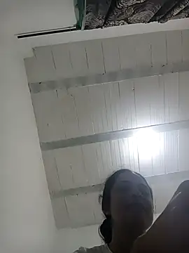 Snapshot of GiveLove1 chatting on 10, 9, 2025 GiveLove1 online show from 10, 9, 2025