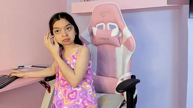 CharlotteMuller online show from 19, 10, 2025