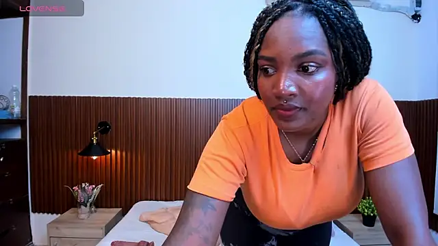 Snapshot of chanel_brunette chatting on 13, 2, 2025 chanel brunette online show from 13, 2, 2025