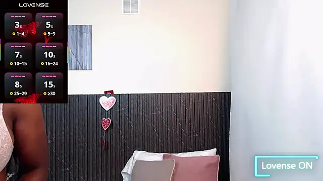 Snapshot of chanel_brunette chatting on 9, 9, 2025 chanel brunette online show from 9, 9, 2025