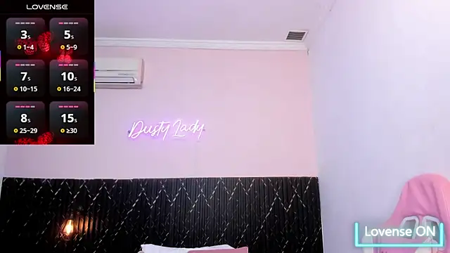 Snapshot of chanel_brunette chatting on 15, 9, 2025 chanel brunette online show from 15, 9, 2025