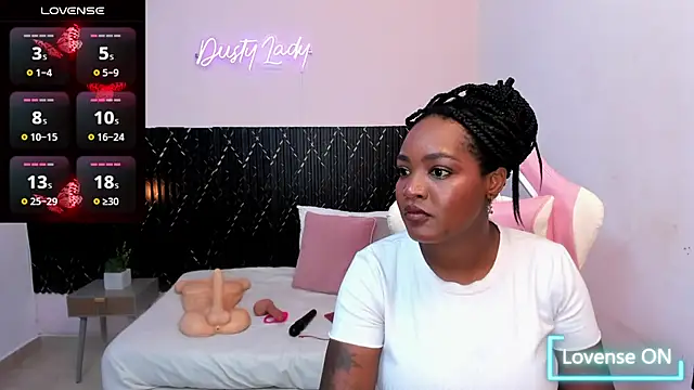 Snapshot of chanel_brunette chatting on 27, 9, 2025 chanel brunette online show from 27, 9, 2025