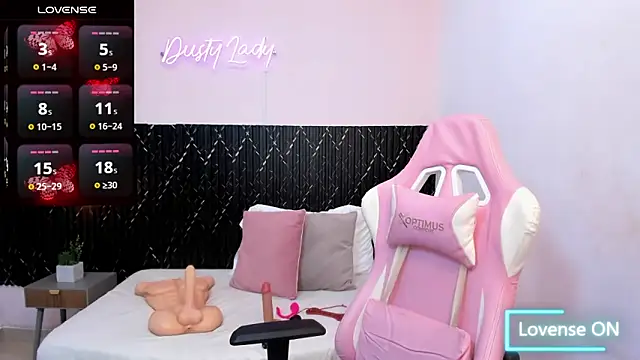 Snapshot of chanel_brunette chatting on 20, 10, 2025 chanel brunette online show from 20, 10, 2025