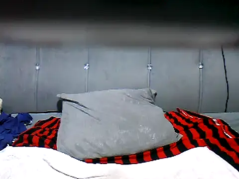 cutey-smile online show from 14, 3, 2025