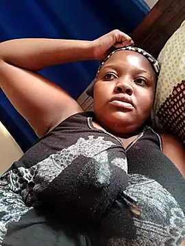 queennapal online show from 4, 3, 2026