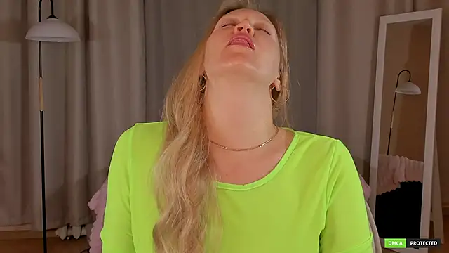 Snapshot of sugamomy chatting on 26, 11, 2025 sugamomy online show from 26, 11, 2025