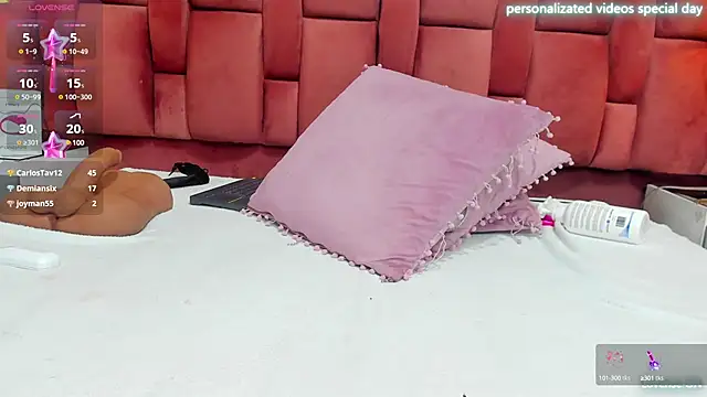 Snapshot of mariamRosse chatting on 15, 2, 2025 mariamRosse online show from 15, 2, 2025