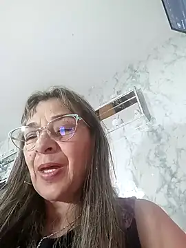 Snapshot of biancchi chatting on 10, 12, 2024 biancchi online show from 10, 12, 2024