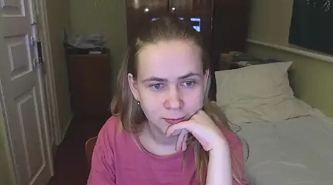 Riley Roo online show from 25, 2, 2025