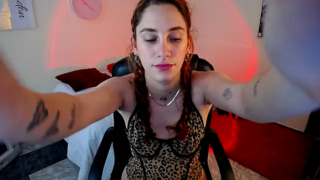 IsaBaileys  online show from 26, 2, 2025