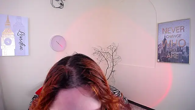 IsaBaileys  online show from 21, 3, 2025