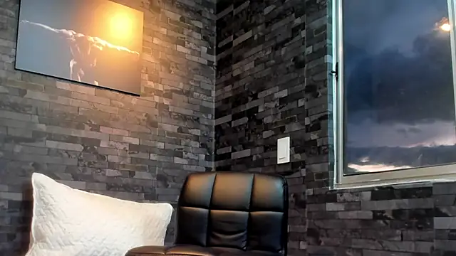 BruceDallas online show from 30, 11, 2025