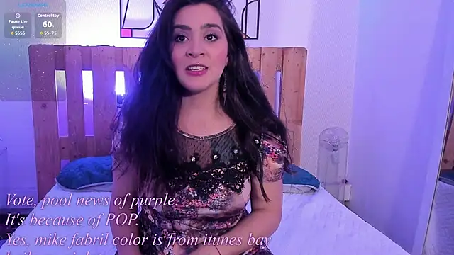 Snapshot of emily_amaya chatting on 29, 4, 2026 emily amaya online show from 29, 4, 2026