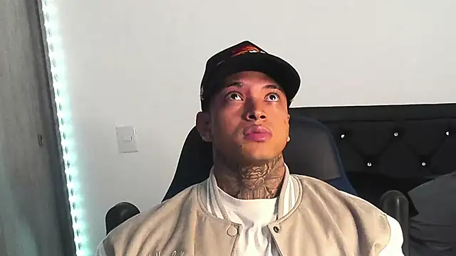 Stiven collins online show from 12, 3, 2025