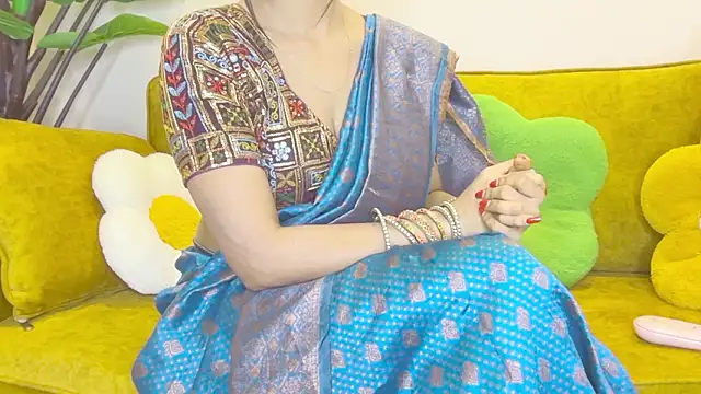 Snapshot of Monalisadon018 chatting on 3, 3, 2026 Monalisadon018 online show from 3, 3, 2026