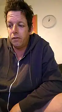 Snapshot of Knuffelstaaf123 chatting on 20, 4, 2026 Knuffelstaaf123 online show from 20, 4, 2026