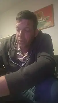 Snapshot of Knuffelstaaf123 chatting on 12, 5, 2026 Knuffelstaaf123 online show from 12, 5, 2026