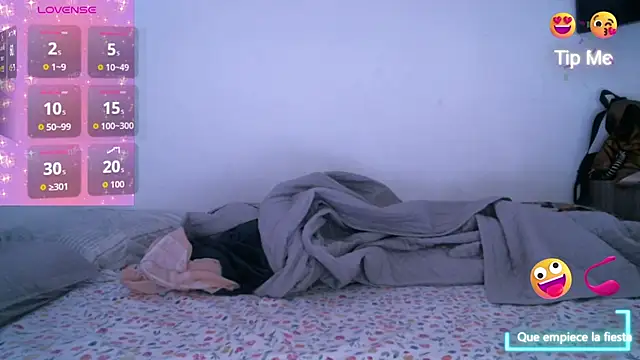 Snapshot of chicantonella chatting on 18, 9, 2025 chicantonella online show from 18, 9, 2025