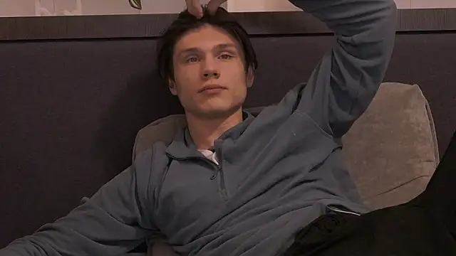 Snapshot of CalvinCay chatting on 13, 1, 2025 CalvinCay online show from 13, 1, 2025