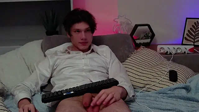 Snapshot of CalvinCay chatting on 17, 1, 2025 CalvinCay online show from 17, 1, 2025