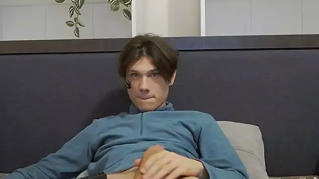 Snapshot of CalvinCay chatting on 17, 1, 2025 CalvinCay online show from 17, 1, 2025