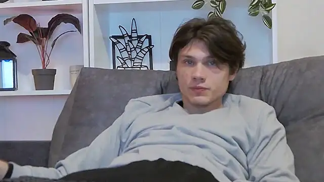 Snapshot of CalvinCay chatting on 14, 3, 2025 CalvinCay online show from 14, 3, 2025