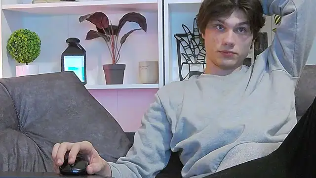 Snapshot of CalvinCay chatting on 22, 3, 2025 CalvinCay online show from 22, 3, 2025