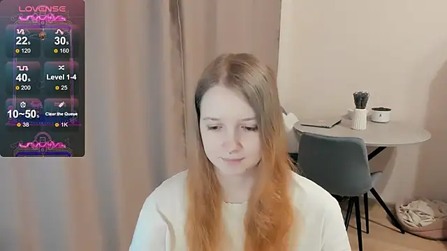 Snapshot of Alyaley chatting on 5, 2, 2025 Alyaley online show from 5, 2, 2025