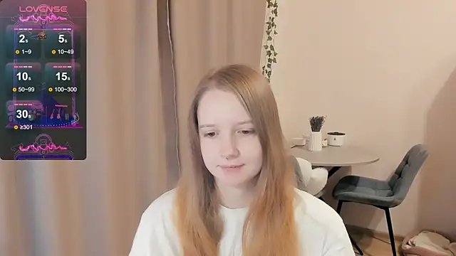 Snapshot of Alyaley chatting on 15, 9, 2025 Alyaley online show from 15, 9, 2025
