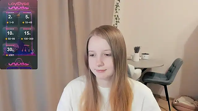 Snapshot of Alyaley chatting on 15, 9, 2025 Alyaley online show from 15, 9, 2025