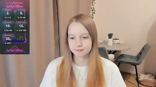 Snapshot of Alyaley chatting on 21, 9, 2025 Alyaley online show from 21, 9, 2025