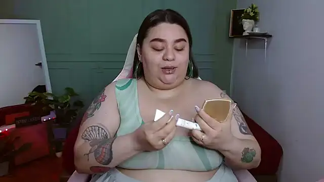 tiffany laurens online show from 28, 12, 2024