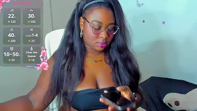 Naomii King online show from 12, 6, 2026