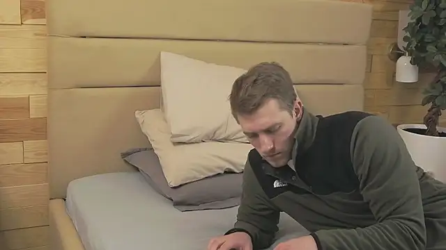 EthanPinkman online show from 5, 11, 2025