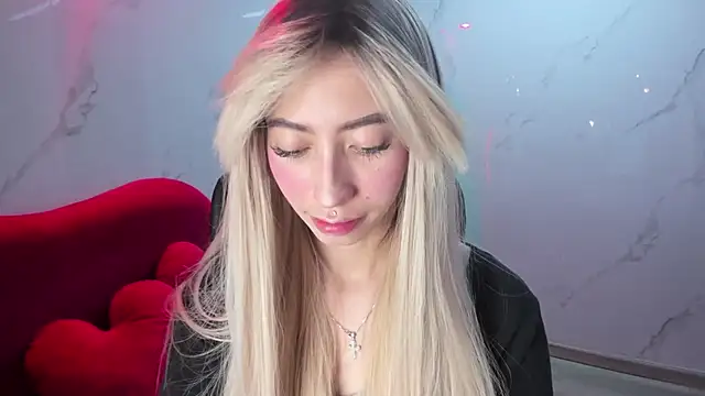 LilithCooperr  online show from 4, 11, 2025