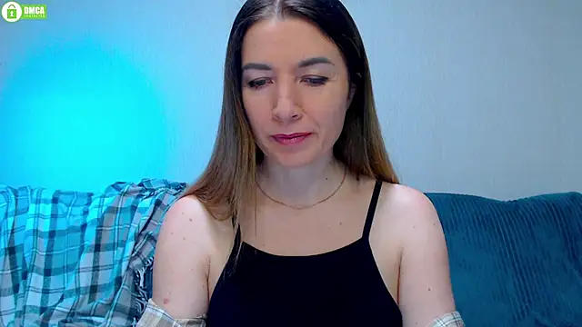 Snapshot of Sweet___Amelia chatting on 28, 10, 2025 Sweet Amelia online show from 28, 10, 2025