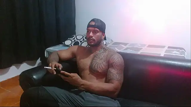 Snapshot of manolofitt chatting on 12, 6, 2026 manolofitt online show from 12, 6, 2026