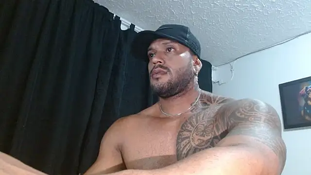 Snapshot of manolofitt chatting on 23, 6, 2026 manolofitt online show from 23, 6, 2026