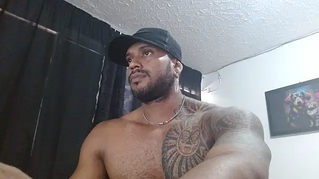 Snapshot of manolofitt chatting on 9, 7, 2026 manolofitt online show from 9, 7, 2026