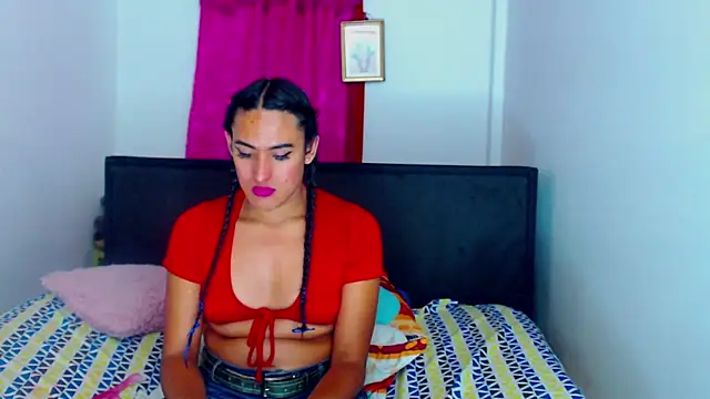 misss estrella online show from 8, 3, 2026