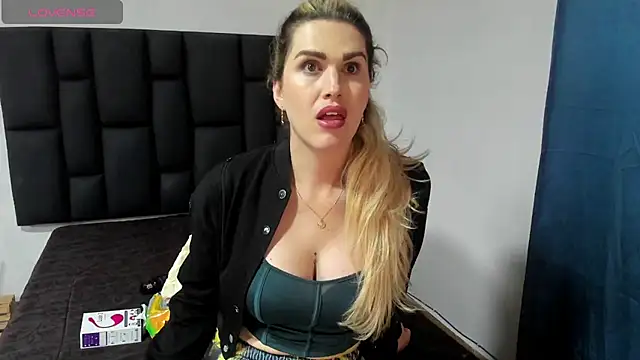 Aurora doll23 online show from 6, 3, 2025